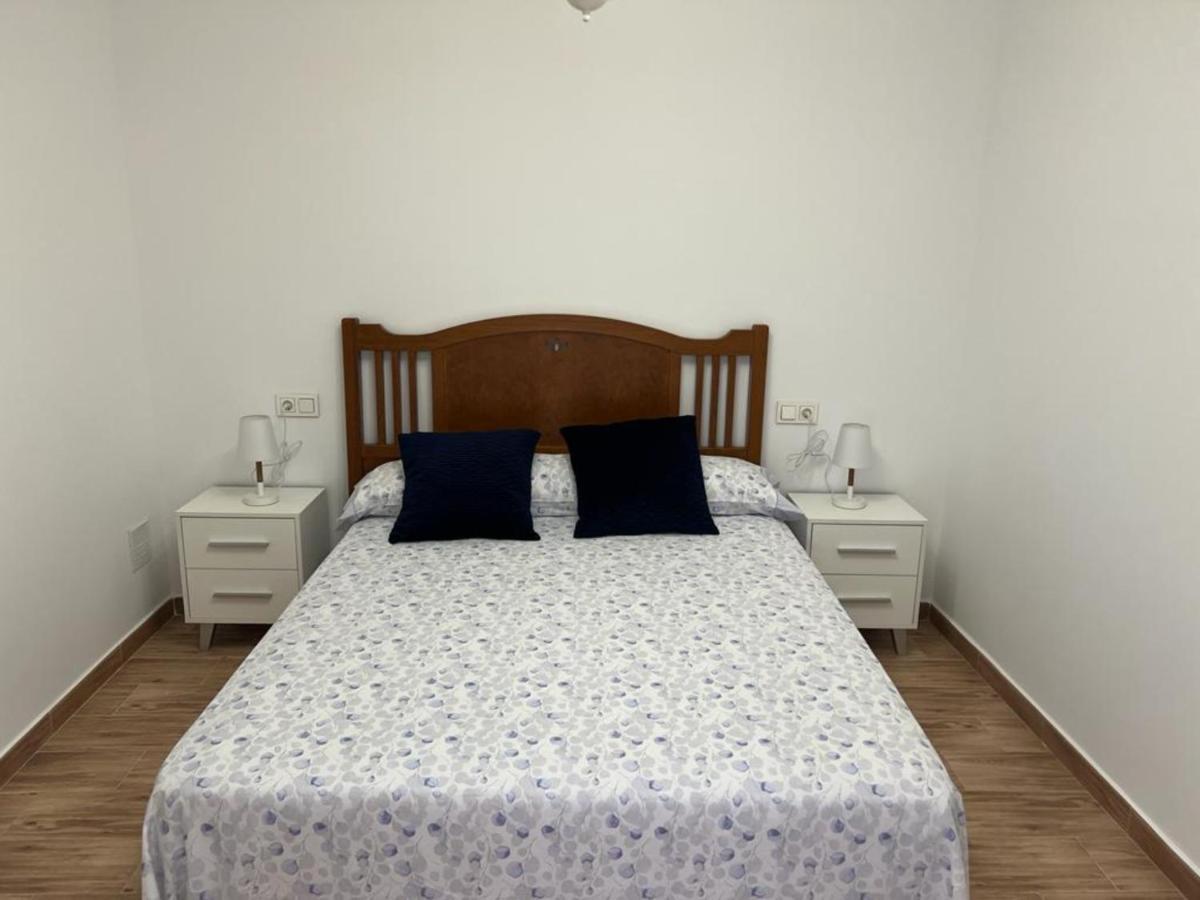 Agradable Casa Familiar En Pliego. Apartman Kültér fotó